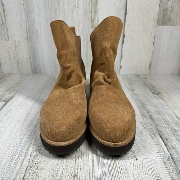 Patricia Green Charlee Sport Comfort Bootie in Tan Suede - Picture 5 of 13